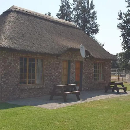 Klein Plasie Lodge Hartswater Exterior foto